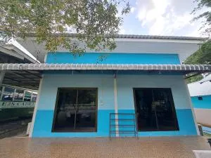 FriendTogether Armthong - Ban Klong Ti Sibha