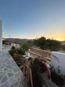 Serenity Apartment Grand - 加里尼