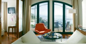 Seiren Golden Suite mit Meerblick