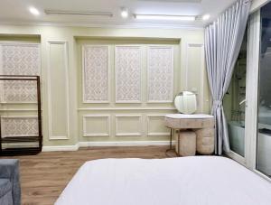 LushStay Rooftop 2 - Hanoi Train Station