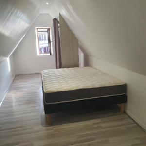 Studio atypique avec superbe vue