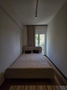 Peaceful 2bd apartment near Sveti Stefana