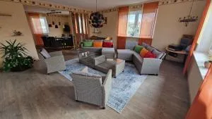 Ferienwohnung Wiesental 89331 Burgau, Wiesentalstrasse 1 - 杰汀根施帕赫