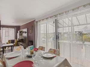 Joli Chalet pour 6 - Domaine avec piscine