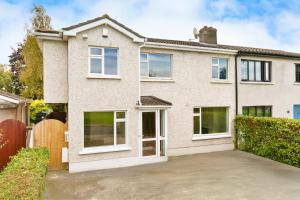 The Manor 4 bedrooms sleeps 7