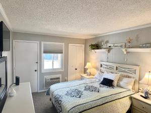 Spacious 3-Bedroom Ocean Block Condo in North Ocean City Steps to the Beach