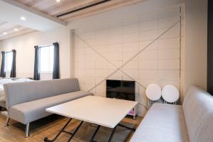 南京町ロックビル 3,4階