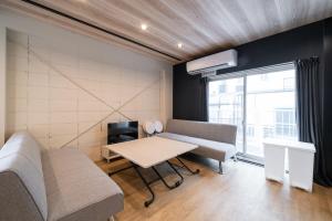 南京町ロックビル 3,4階