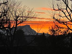 Appartement Aix, résidence calme avec piscine