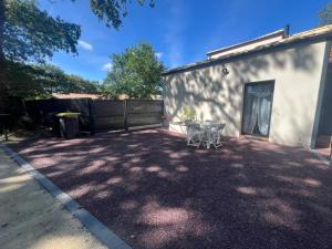 Maisons de vacances Dependance paisible : photos des chambres