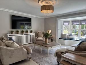 Property 490 - Clifden