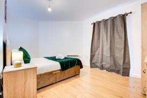 2-Bed Flat in Canary Wharf Great Location