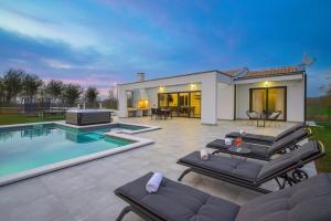 Villa Amorosa by Istrialux