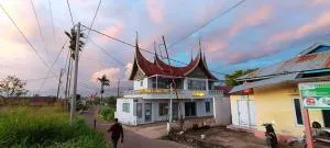 Narumi Homestay Bukittinggi km10 - Payakumbuh