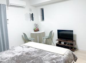 Room near Korea Town and Osaka Expo