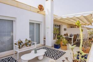 Esencia de Mar Terraza y Piscina