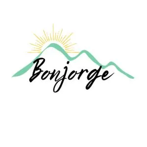 Bonjorge Siquijor Hostel- Bagsa Branch - Maria