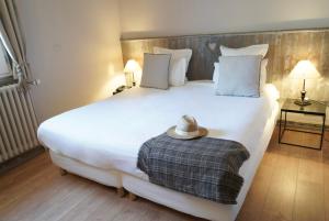 Hotels Au Vieux Moulin : photos des chambres