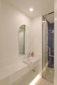 Seaside Fireworks Apartment Free Gym & Pool