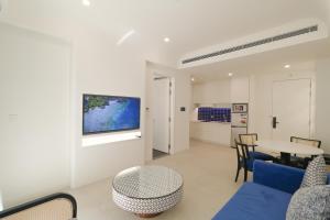 Seaside Fireworks Apartment Free Gym & Pool