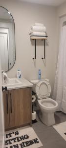 Hommie Vibes Basement Suite