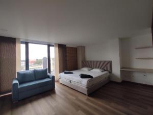 Modelia Living & Parking