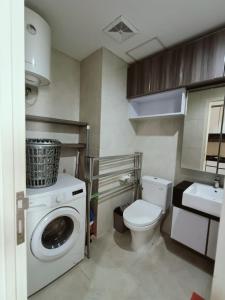 Cozy Suite 12a21 Apartment Cikarang