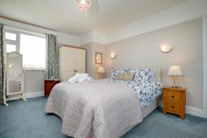 NEW Mulberry House, Brixham