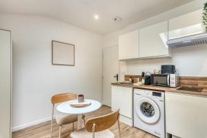 Appartements La Suite Sable - Cosy studio - Proche Metro B : photos des chambres