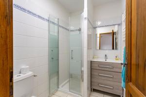 Maisons de vacances L-Estive - Maison climatisee avec piscine : photos des chambres