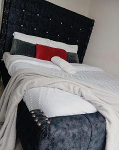 Veries Serviced Apartments