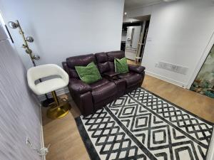 Luxe Apartment in Caledon