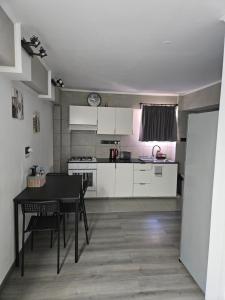 Black & White STUDIO by Emmelia Group