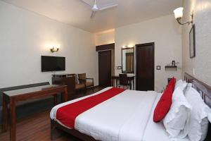 Super Collection O Hamilton Hotel