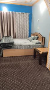 al fanoos home stay