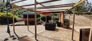 Maison atypique avec vue sur la montagne à Montjoie-en-Couserans