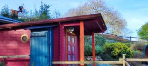 Maison atypique avec vue sur la montagne à Montjoie-en-Couserans