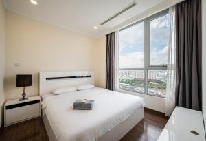 The Landmark Plus Vinhomes Serenity