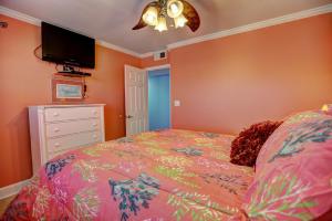 Pelican Watch 201 by Carolina Beach Realty