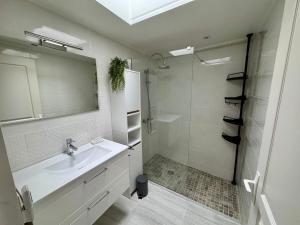 Maison lumineuse et chaleureuse