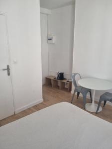 Chambre privée - Vue Tour Eiffel