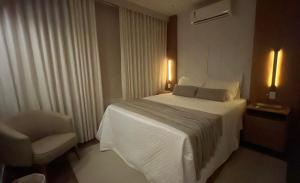 304 CM - LUXO COMPLETO em frente a praia 3Q Piscina