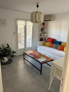 Appartement T2 Six Fours Cap Negre,1 mn à pied de la mer