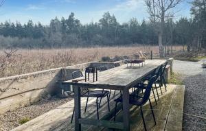 Lovely Home In Lärbro With Wifi