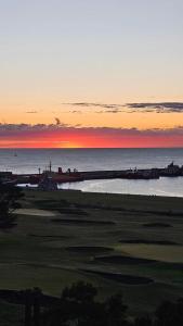 Excelente Vista al Golf y al Mar