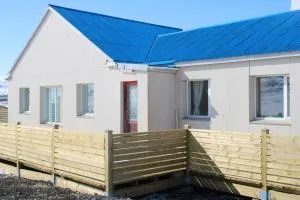 Árbakki-Guesthouse near Egilsstaðir - Skjöldólfsstaðir