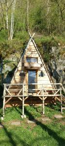 Chalet en Ariège insolite avec vue montagne, calme, nature et ciel étoilé