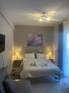 Emvelia Suites - Makrinitsa