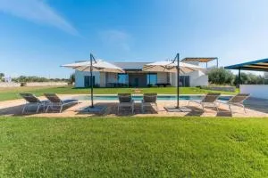 Independent seaside villa Lopiver - Сан-Катальдо