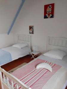 Campings Camping les vergers de Squividan *** : photos des chambres